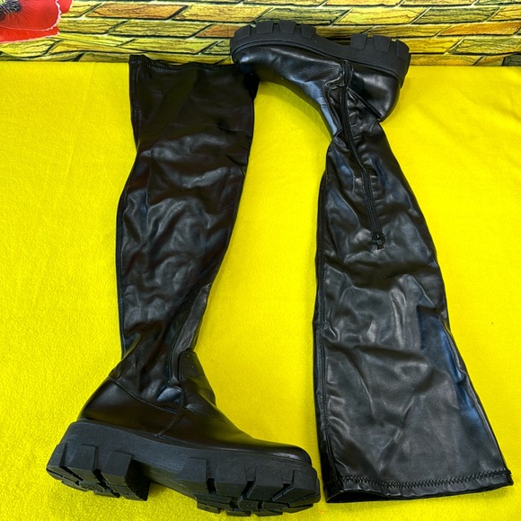 Charlotte Russe over the knee boots - Picture 2 of 8